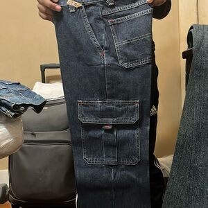10 slim fit with side pockets